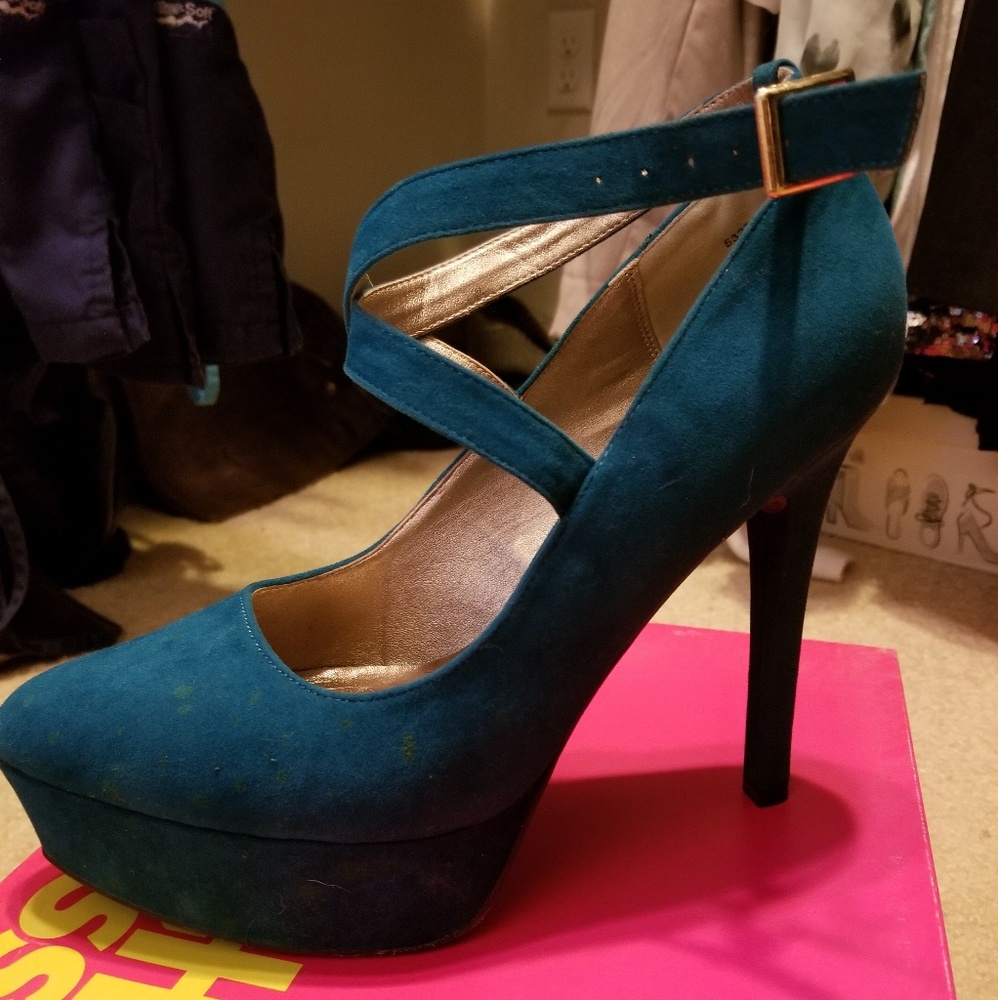 Teel strappy heel